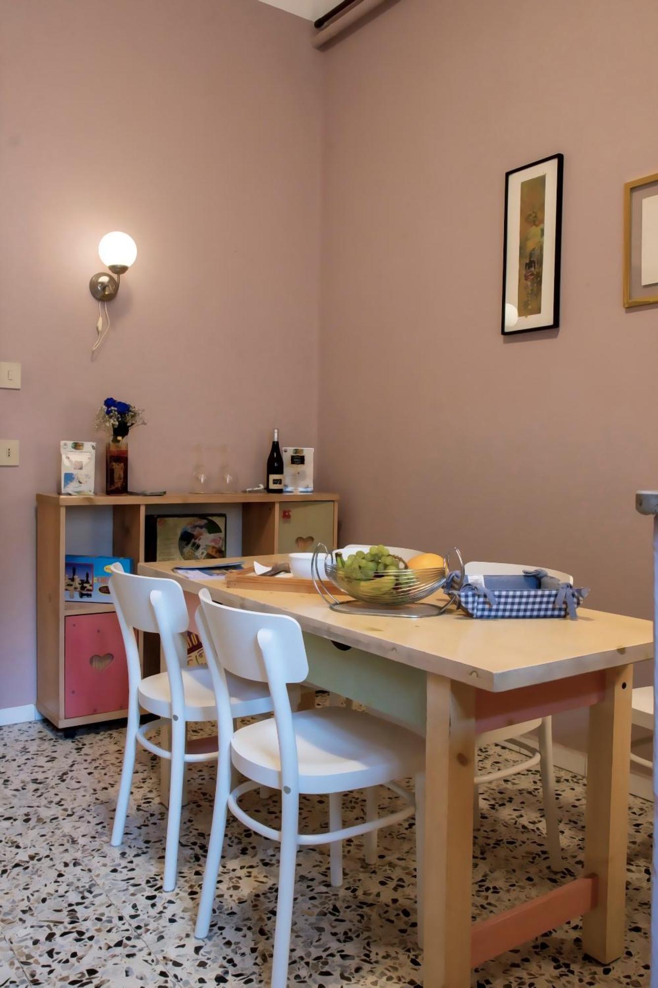 La Casa Del Teatro - Hostel トリエステ エクステリア 写真